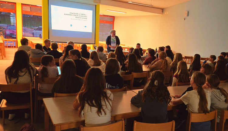 Učenci OŠ Braslovče so raziskovali svet poklicev skozi igro