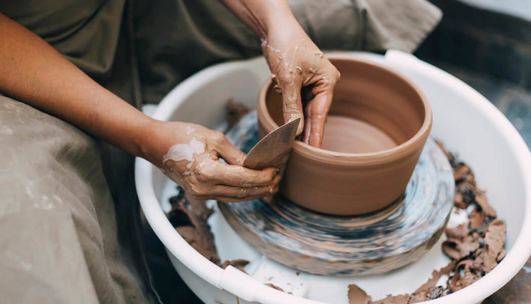 Glinena ustvarjalnica