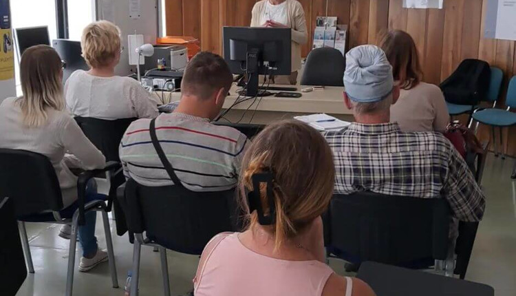 SA+: Zaposlitev in tujina